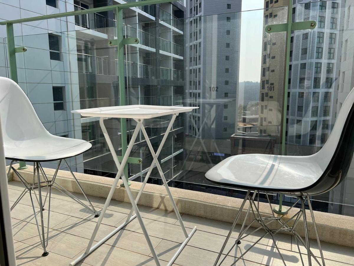 The Time Apartment Incheon Exterior photo